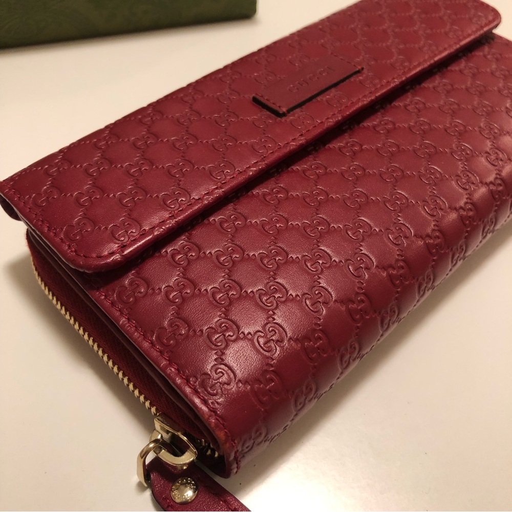 Authentic Gucci Microguccissima Continental Flap … - image 2